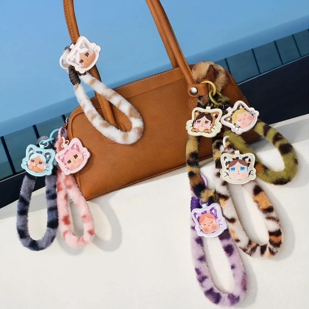 [NEW] POP MART CRYBABY Wild but Cutie Phone Charm Blind Box